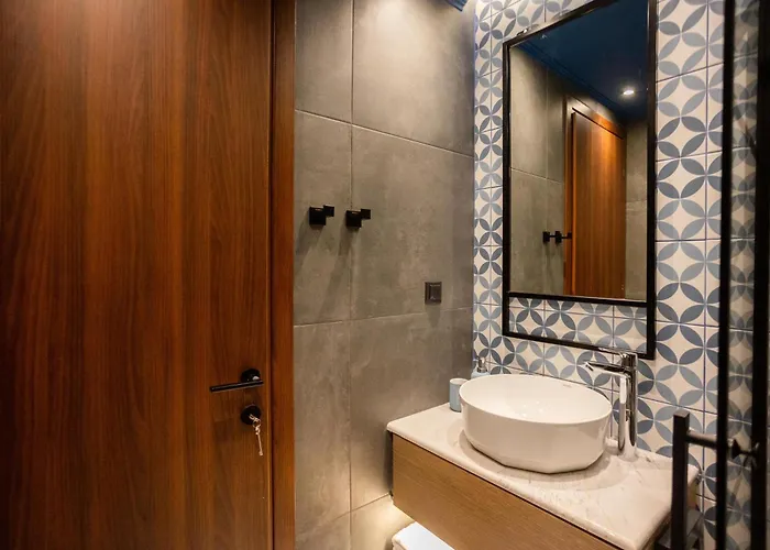 Valaoritou 3 Luxury *