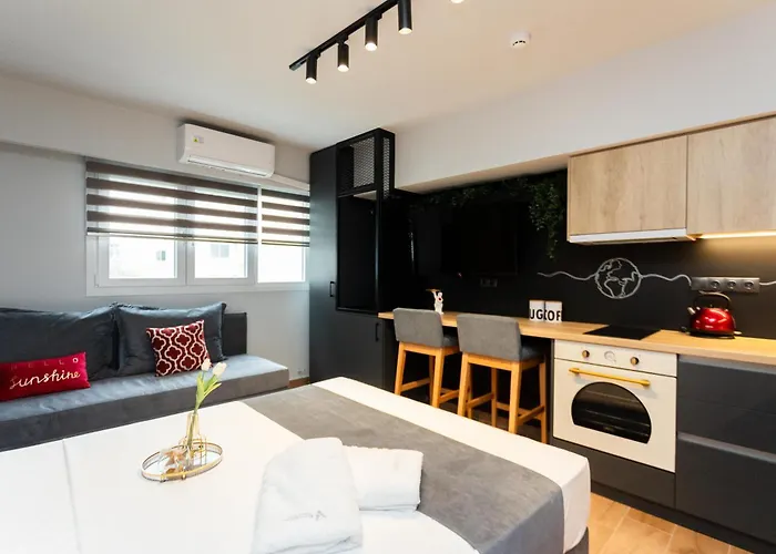 Valaoritou 3 Luxury דירה