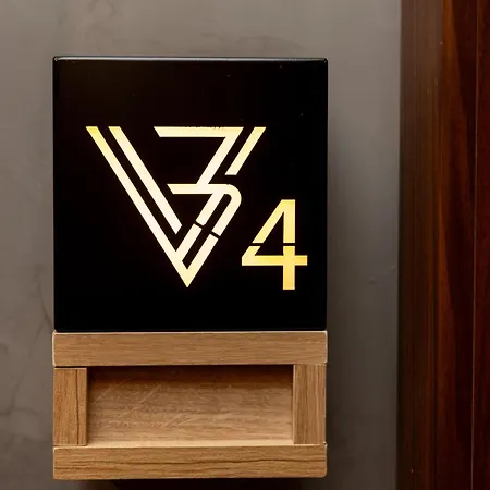 Valaoritou 3 Luxury *