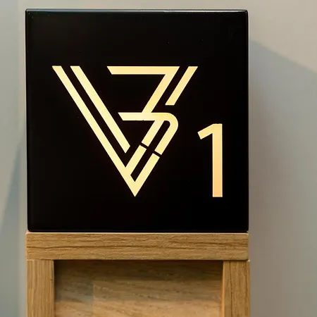 アパート Valaoritou 3 Luxury テッサロニキ