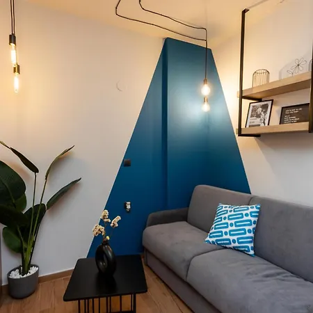 Apartment Valaoritou 3 Luxury *