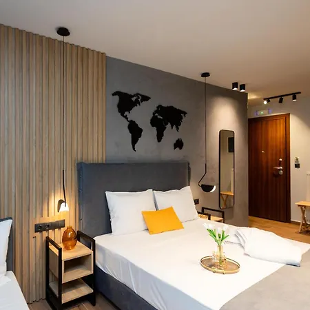 Valaoritou 3 Luxury Apartment