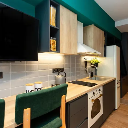 아파트 Valaoritou 3 Luxury *