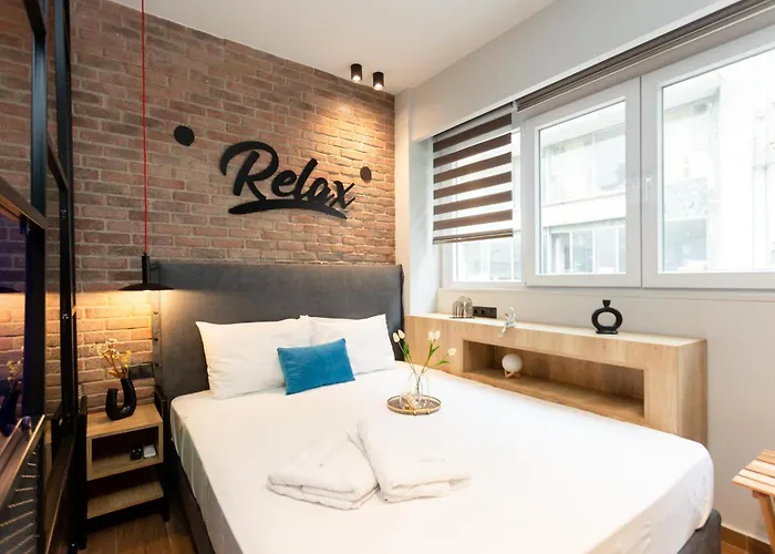 Valaoritou 3 Luxury *